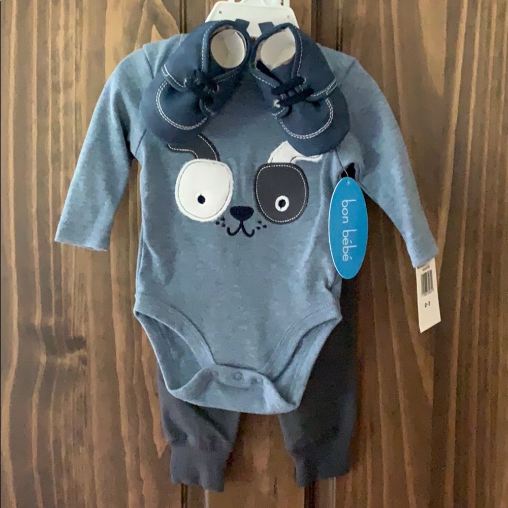 0-3 month outfit and shoes